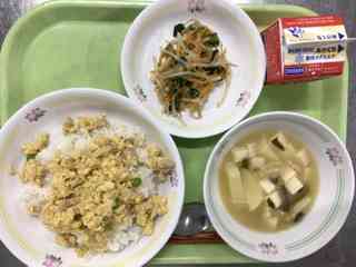 CE344AAE-731B-4415-9C7F-1AB33A112899