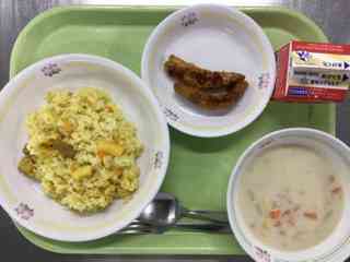 DDC899C3-F4D8-4A0C-B881-B8B5DF213F50